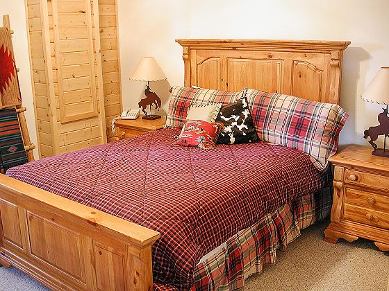 How To Rent A Cabin with right bedroom layouts 