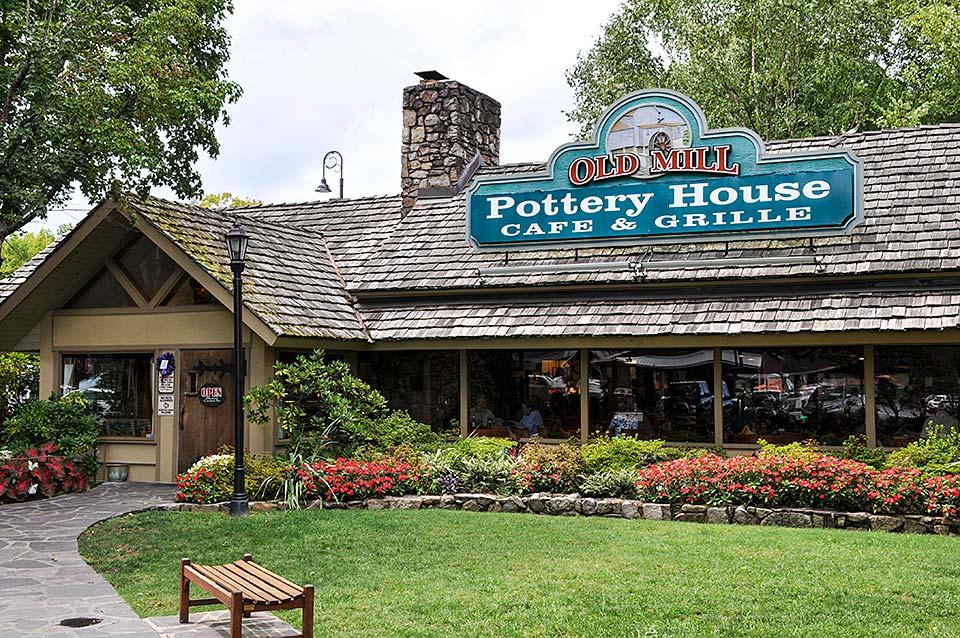 Pottery House Restaurant in the Old Mill District - Pigeon Forge, TN