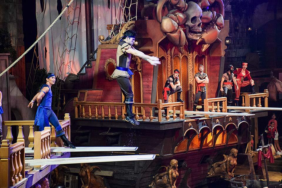Pirates Voyage in Pigeon Forge.